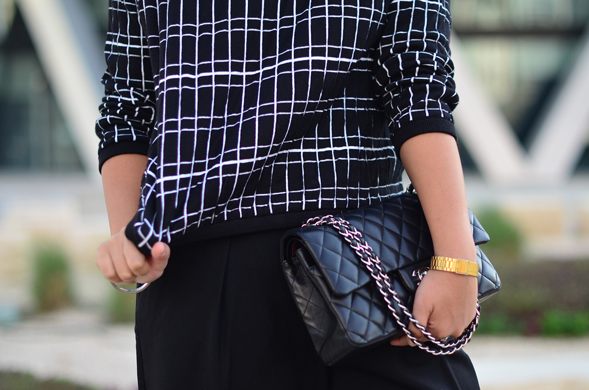 geometric pattern cover